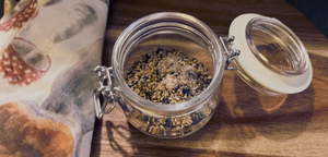 Gomasio: sesamo y sal marina