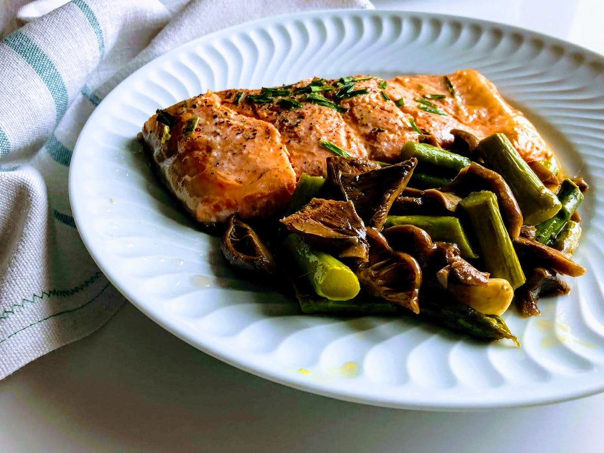 Salmón al horno con verduras